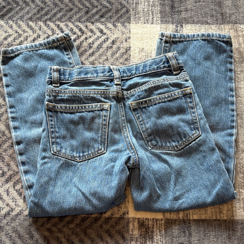 🐢Crazy 8 Classic Blue Kids Jeans - Picture 7 of 7